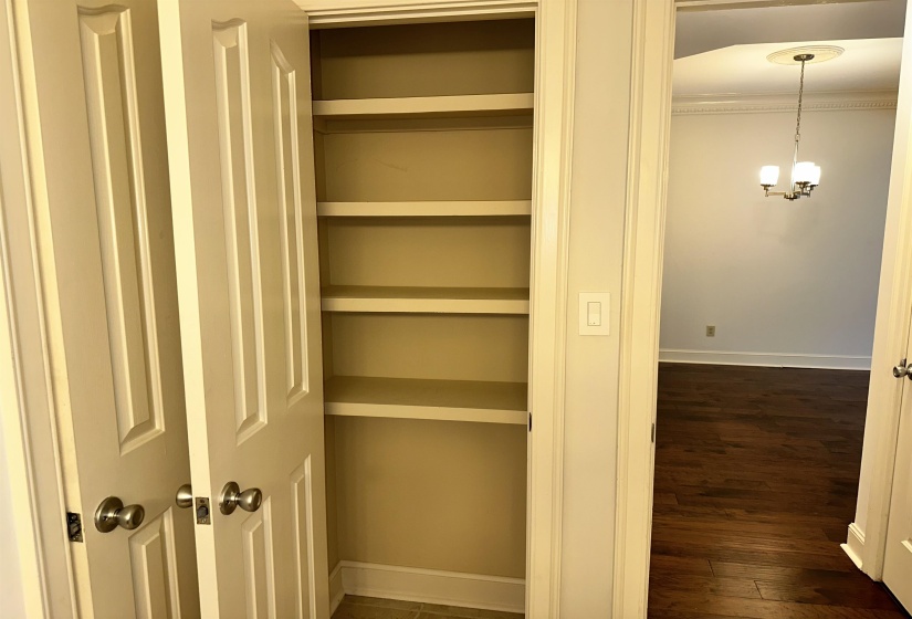 5400 PARK AVE, Memphis, Tennessee 38119, 1 Bedroom Bedrooms, 4 Rooms Rooms,1 BathroomBathrooms,Rental Properties,For Sale,PARK,10222431