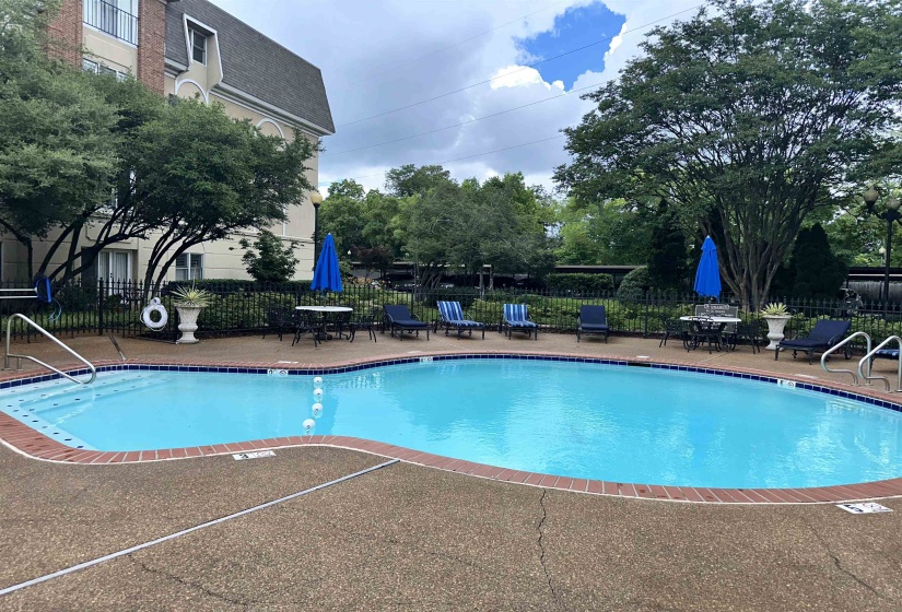 5400 PARK AVE, Memphis, Tennessee 38119, 1 Bedroom Bedrooms, 4 Rooms Rooms,1 BathroomBathrooms,Rental Properties,For Sale,PARK,10222431