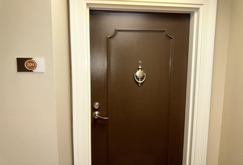 5400 PARK AVE, Memphis, Tennessee 38119, 1 Bedroom Bedrooms, 4 Rooms Rooms,1 BathroomBathrooms,Rental Properties,For Sale,PARK,10222431