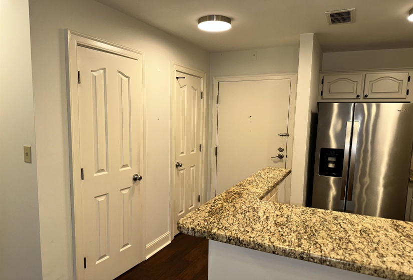 5400 PARK AVE, Memphis, Tennessee 38119, 1 Bedroom Bedrooms, 4 Rooms Rooms,1 BathroomBathrooms,Rental Properties,For Sale,PARK,10222431
