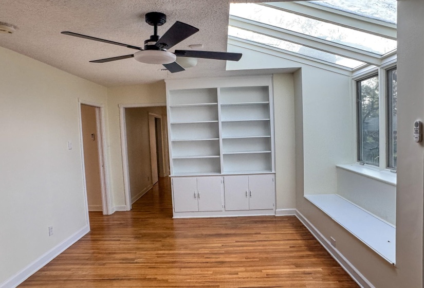 1345 HICKORY RIDGE COVE CV, Memphis, Tennessee 38116, 4 Bedroom Bedrooms, 12 Room Rooms,3 BathroomBathrooms,Residential,For Sale,HICKORY RIDGE COVE,0,10222381