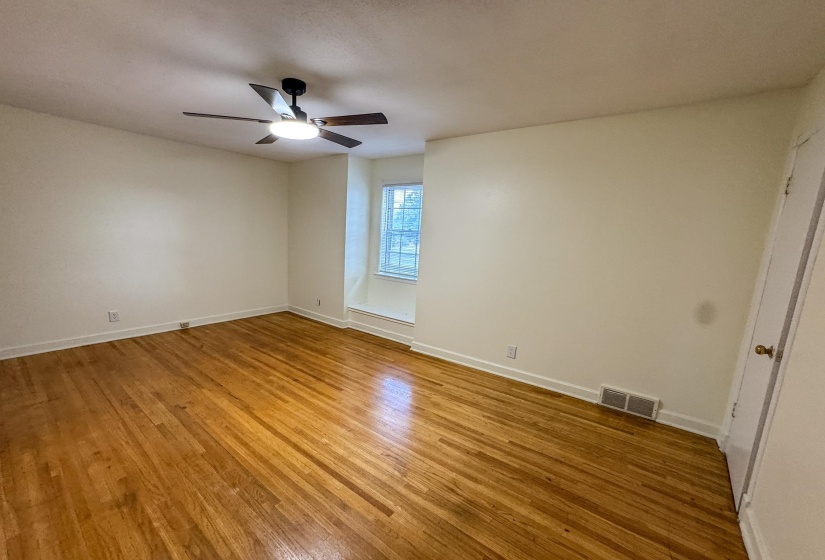 1345 HICKORY RIDGE COVE CV, Memphis, Tennessee 38116, 4 Bedroom Bedrooms, 12 Room Rooms,3 BathroomBathrooms,Residential,For Sale,HICKORY RIDGE COVE,0,10222381
