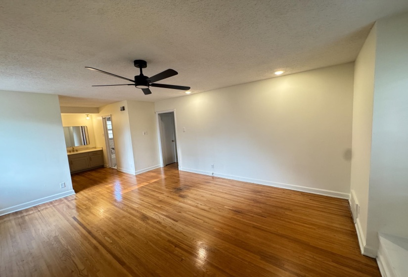 1345 HICKORY RIDGE COVE CV, Memphis, Tennessee 38116, 4 Bedroom Bedrooms, 12 Room Rooms,3 BathroomBathrooms,Residential,For Sale,HICKORY RIDGE COVE,0,10222381