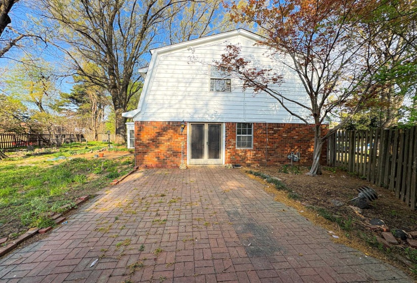 1345 HICKORY RIDGE COVE CV, Memphis, Tennessee 38116, 4 Bedroom Bedrooms, 12 Room Rooms,3 BathroomBathrooms,Residential,For Sale,HICKORY RIDGE COVE,0,10222381