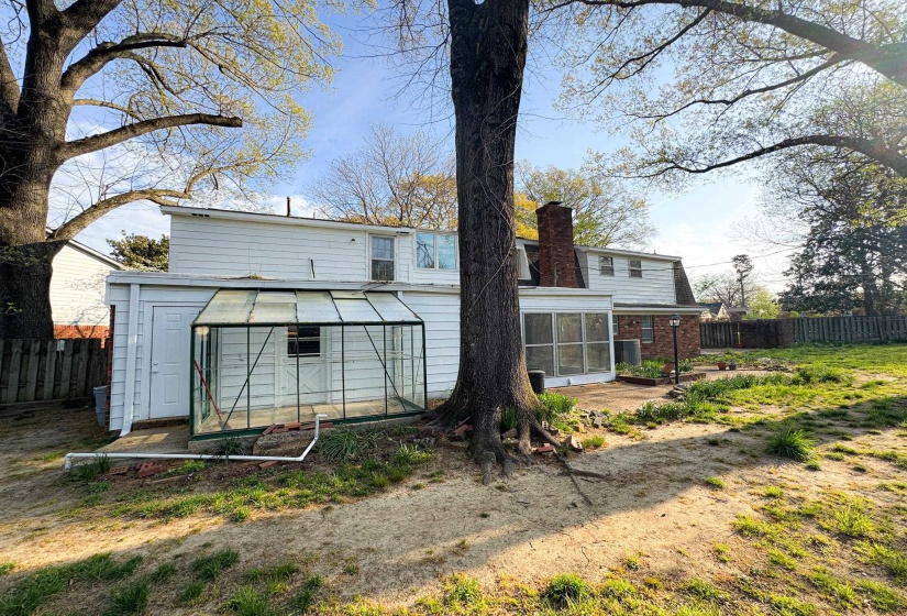 1345 HICKORY RIDGE COVE CV, Memphis, Tennessee 38116, 4 Bedroom Bedrooms, 12 Room Rooms,3 BathroomBathrooms,Residential,For Sale,HICKORY RIDGE COVE,0,10222381