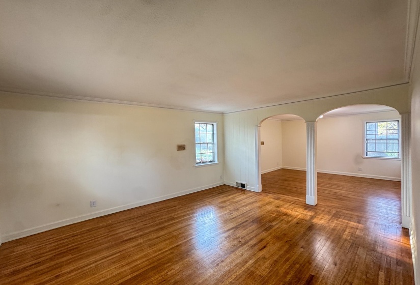 1345 HICKORY RIDGE COVE CV, Memphis, Tennessee 38116, 4 Bedroom Bedrooms, 12 Room Rooms,3 BathroomBathrooms,Residential,For Sale,HICKORY RIDGE COVE,0,10222381