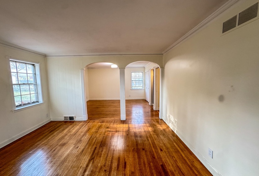 1345 HICKORY RIDGE COVE CV, Memphis, Tennessee 38116, 4 Bedroom Bedrooms, 12 Room Rooms,3 BathroomBathrooms,Residential,For Sale,HICKORY RIDGE COVE,0,10222381