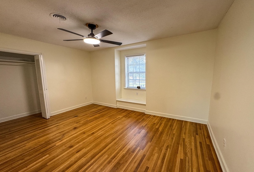 1345 HICKORY RIDGE COVE CV, Memphis, Tennessee 38116, 4 Bedroom Bedrooms, 12 Room Rooms,3 BathroomBathrooms,Residential,For Sale,HICKORY RIDGE COVE,0,10222381