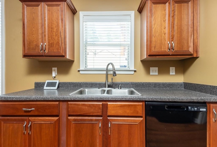 1271 ISLE BAY DR, Memphis, Tennessee 38103, 2 Bedroom Bedrooms, 5 Room Rooms,2 BathroomBathrooms,Residential,For Sale,ISLE BAY,0,10222414