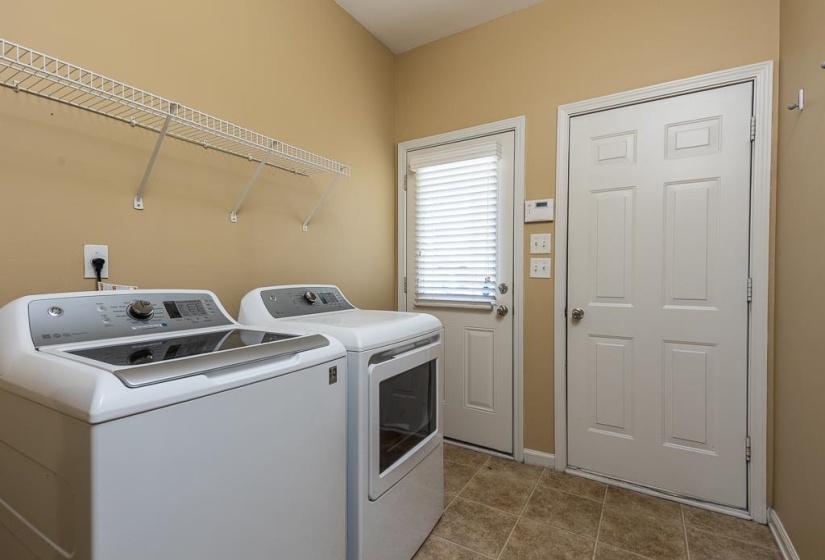 1271 ISLE BAY DR, Memphis, Tennessee 38103, 2 Bedroom Bedrooms, 5 Room Rooms,2 BathroomBathrooms,Residential,For Sale,ISLE BAY,0,10222414