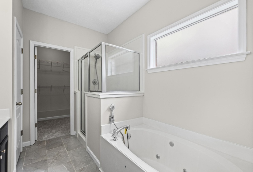 467 DIRKS CAIRN CV, Memphis, Tennessee 38018, 4 Bedrooms Bedrooms, 8 Rooms Rooms,2.1 BathroomsBathrooms,Residential,For Sale,DIRKS CAIRN,10222421