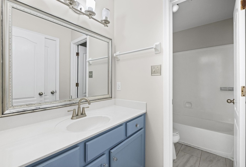467 DIRKS CAIRN CV, Memphis, Tennessee 38018, 4 Bedrooms Bedrooms, 8 Rooms Rooms,2.1 BathroomsBathrooms,Residential,For Sale,DIRKS CAIRN,10222421