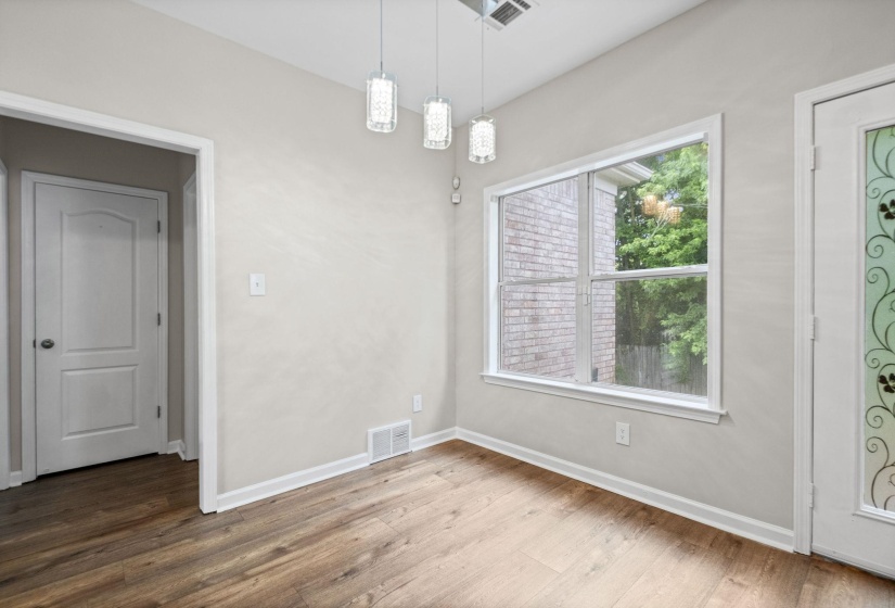 467 DIRKS CAIRN CV, Memphis, Tennessee 38018, 4 Bedrooms Bedrooms, 8 Rooms Rooms,2.1 BathroomsBathrooms,Residential,For Sale,DIRKS CAIRN,10222421