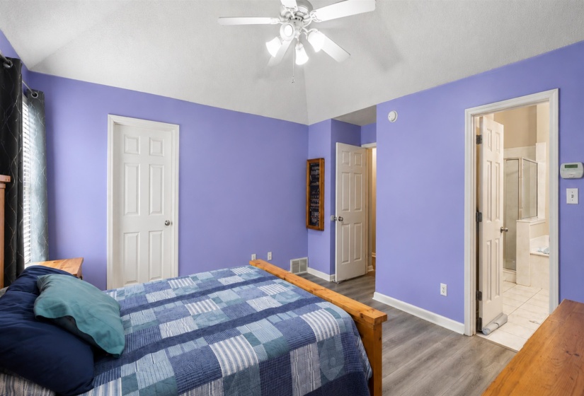 9943 PINEY RIDGE CV, Olive Branch, Mississippi 38654, 4 Bedrooms Bedrooms, 8 Rooms Rooms,2 BathroomsBathrooms,Residential,For Sale,PINEY RIDGE,10222424