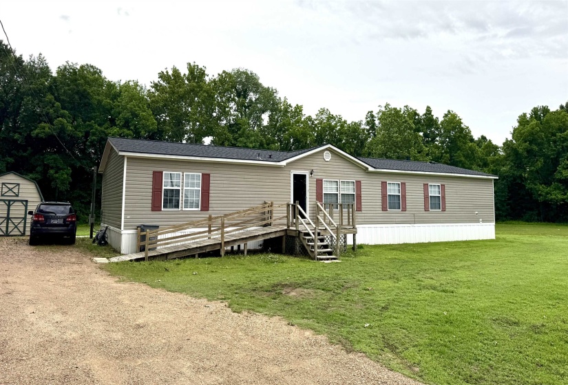 1150 WILLIE PARIS RD, Ripley, Tennessee 38063, 4 Bedrooms Bedrooms, 8 Rooms Rooms,2 BathroomsBathrooms,Residential,For Sale,WILLIE PARIS,10222436