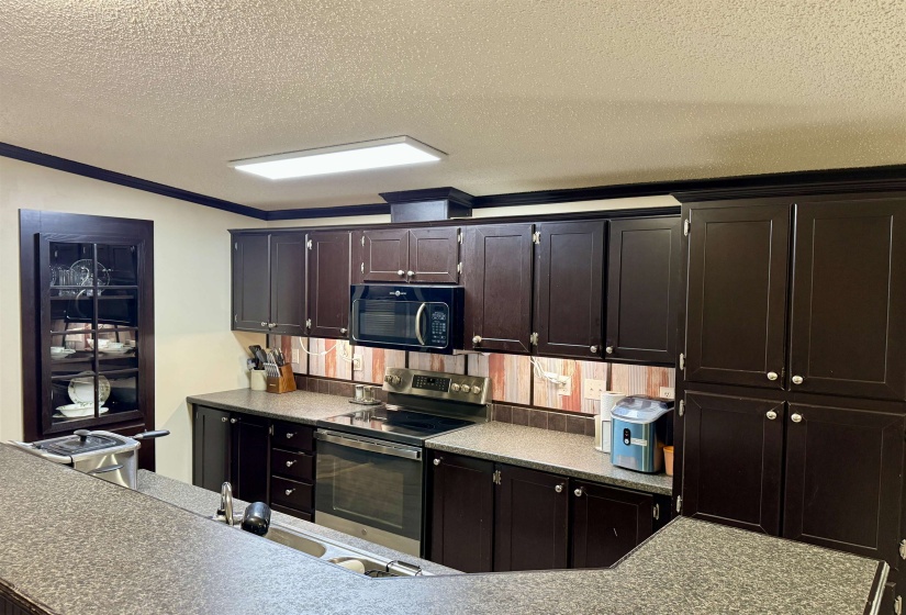 1150 WILLIE PARIS RD, Ripley, Tennessee 38063, 4 Bedrooms Bedrooms, 8 Rooms Rooms,2 BathroomsBathrooms,Residential,For Sale,WILLIE PARIS,10222436