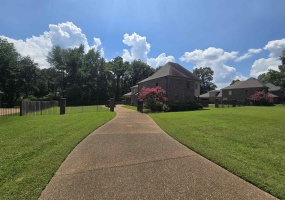 8949 POPLAR PIKE, Germantown, Tennessee 38138, 3 Bedroom Bedrooms, 8 Room Rooms,2.1 BathroomBathrooms,Rental Properties,For Sale,POPLAR,0,10222456 8949 POPLAR PIKE, Germantown, Tennessee 38138, 3 Bedroom Bedrooms, 8 Room Rooms,2.1 BathroomBathrooms,Rental Properties,For Sale,POPLAR,0,10222456