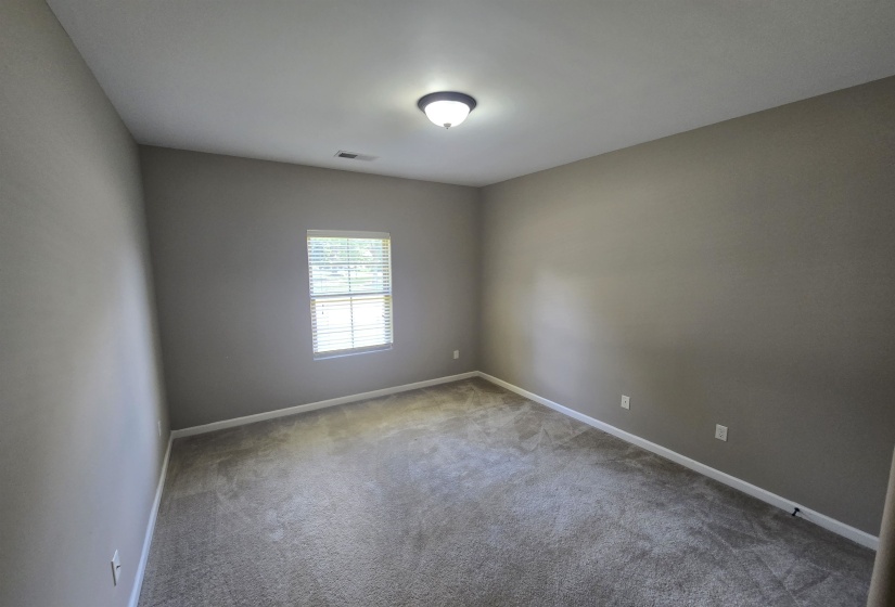 8949 POPLAR PIKE, Germantown, Tennessee 38138, 3 Bedroom Bedrooms, 8 Room Rooms,2.1 BathroomBathrooms,Rental Properties,For Sale,POPLAR,0,10222456