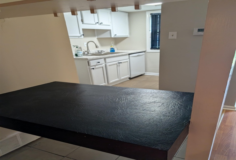 3765 CAMBRIDGE STATION DR, Memphis, Tennessee 38115, 2 Bedroom Bedrooms, 2 Room Rooms,1.1 BathroomBathrooms,Rental Properties,For Sale,CAMBRIDGE STATION,0,10222477