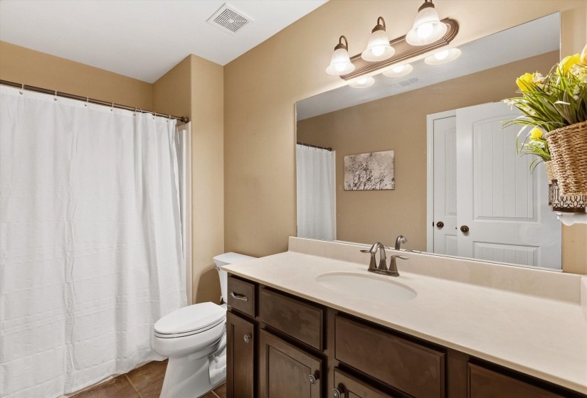 6025 GARRETT VALLEY LN, Arlington, Tennessee 38002, 4 Bedroom Bedrooms, 10 Room Rooms,3 BathroomBathrooms,Residential,For Sale,GARRETT VALLEY,0,10222445