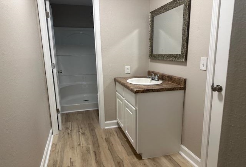 15 BROOKWOOD LOOP, Adamsville, Tennessee 38310, 3 Bedrooms Bedrooms, 7 Rooms Rooms,2 BathroomsBathrooms,Residential,For Sale,BROOKWOOD,10222446