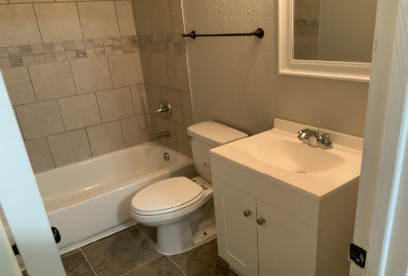 213 NORWOOD AVE, Memphis, Tennessee 38109, 2 Bedroom Bedrooms, 4 Room Rooms,1 BathroomBathrooms,Residential,For Sale,NORWOOD,0,10222448