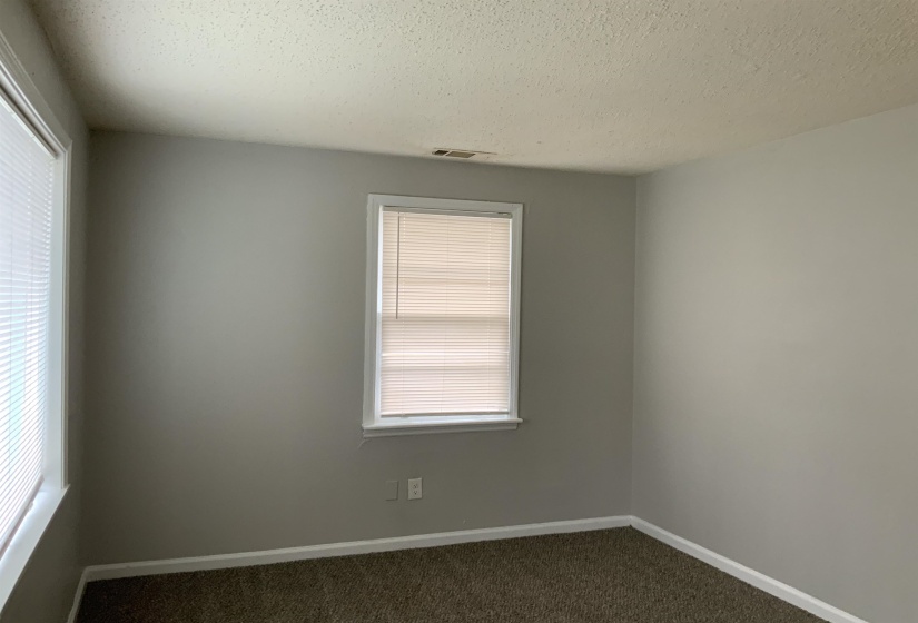 213 NORWOOD AVE, Memphis, Tennessee 38109, 2 Bedroom Bedrooms, 4 Room Rooms,1 BathroomBathrooms,Residential,For Sale,NORWOOD,0,10222448