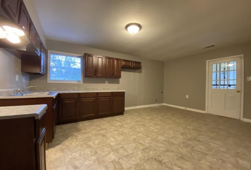 2240 VERSE CV, Memphis, Tennessee 38127, 3 Bedroom Bedrooms, 6 Room Rooms,1 BathroomBathrooms,Residential,For Sale,VERSE,0,10222449