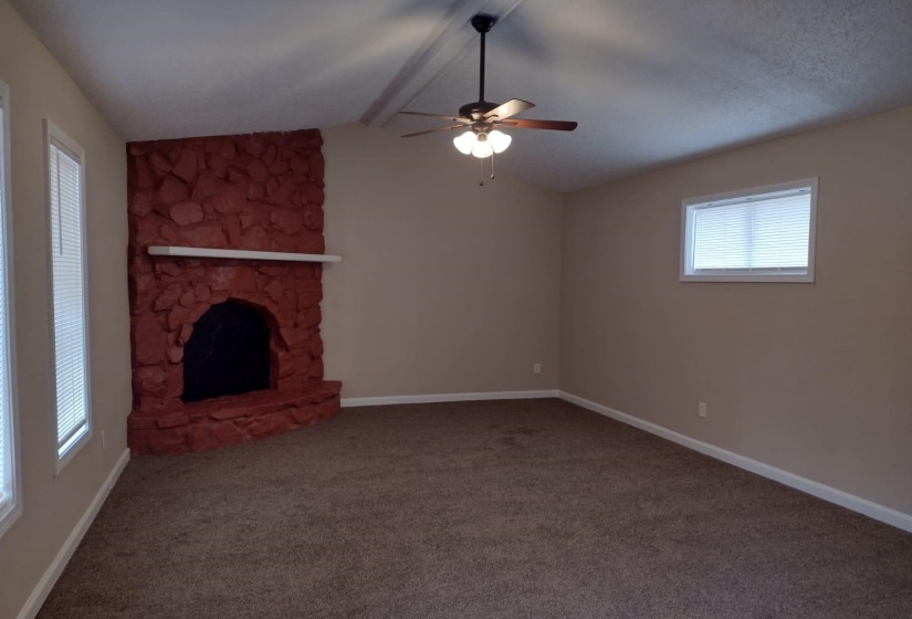 605 LEAVERT AVE, Memphis, Tennessee 38127, 3 Bedroom Bedrooms, 6 Room Rooms,1 BathroomBathrooms,Residential,For Sale,LEAVERT,0,10222451
