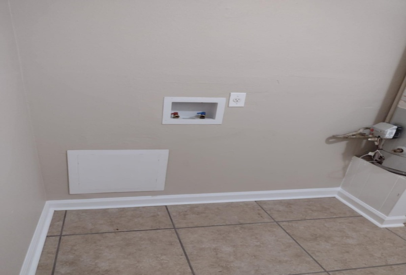 605 LEAVERT AVE, Memphis, Tennessee 38127, 3 Bedroom Bedrooms, 6 Room Rooms,1 BathroomBathrooms,Residential,For Sale,LEAVERT,0,10222451