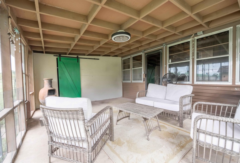 1037 END ST, Bolivar, Tennessee 38008-2424, 3 Bedrooms Bedrooms, 6 Rooms Rooms,2 BathroomsBathrooms,Residential,For Sale,END,10222457