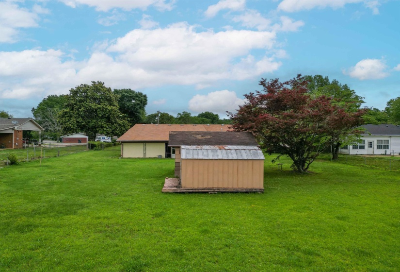 1037 END ST, Bolivar, Tennessee 38008-2424, 3 Bedrooms Bedrooms, 6 Rooms Rooms,2 BathroomsBathrooms,Residential,For Sale,END,10222457