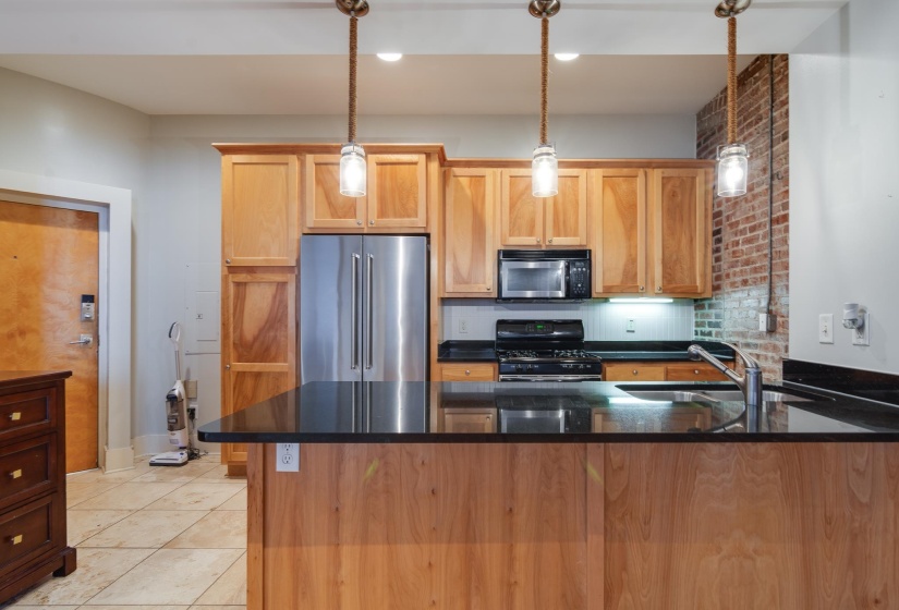 137 G E PATTERSON AVE, Memphis, Tennessee 38103, 2 Bedroom Bedrooms, 4 Room Rooms,2 BathroomBathrooms,Residential,For Sale,G E PATTERSON,0,10222458