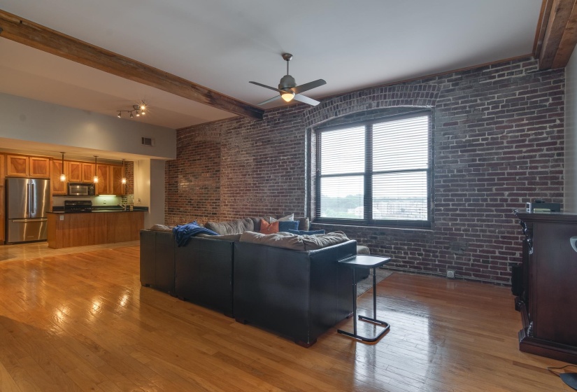 137 G E PATTERSON AVE, Memphis, Tennessee 38103, 2 Bedroom Bedrooms, 4 Room Rooms,2 BathroomBathrooms,Residential,For Sale,G E PATTERSON,0,10222458