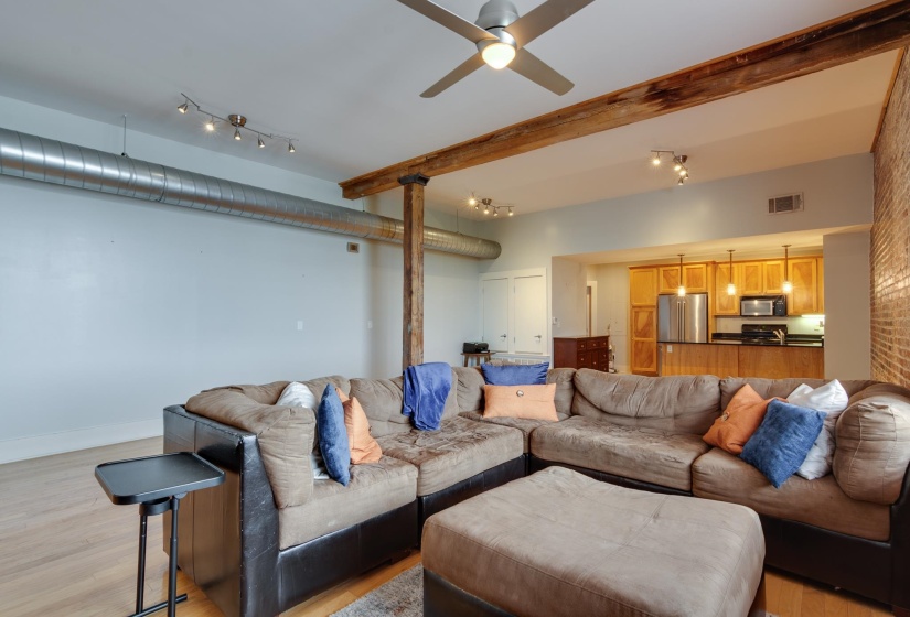 137 G E PATTERSON AVE, Memphis, Tennessee 38103, 2 Bedroom Bedrooms, 4 Room Rooms,2 BathroomBathrooms,Residential,For Sale,G E PATTERSON,0,10222458