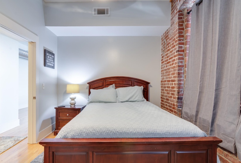 137 G E PATTERSON AVE, Memphis, Tennessee 38103, 2 Bedroom Bedrooms, 4 Room Rooms,2 BathroomBathrooms,Residential,For Sale,G E PATTERSON,0,10222458
