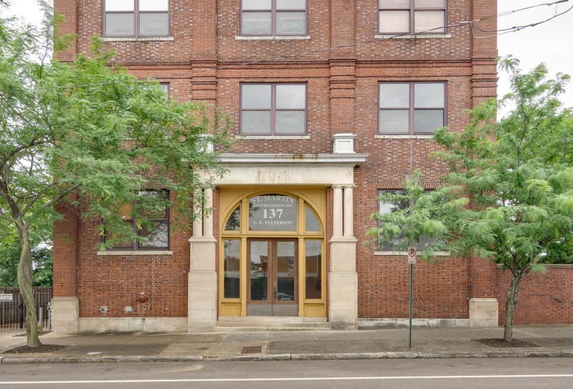 137 G E PATTERSON AVE, Memphis, Tennessee 38103, 2 Bedroom Bedrooms, 4 Room Rooms,2 BathroomBathrooms,Residential,For Sale,G E PATTERSON,0,10222458