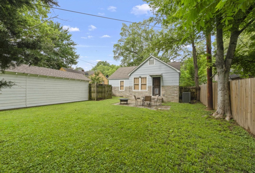 912 BROWER ST, Memphis, Tennessee 38111, 3 Bedroom Bedrooms, 6 Room Rooms,2 BathroomBathrooms,Residential,For Sale,BROWER,0,10222459