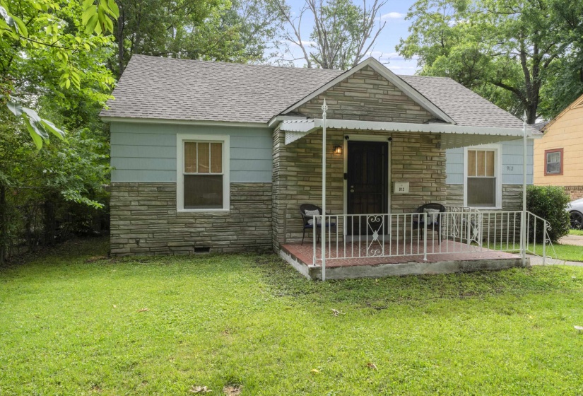 912 BROWER ST, Memphis, Tennessee 38111, 3 Bedroom Bedrooms, 6 Room Rooms,2 BathroomBathrooms,Residential,For Sale,BROWER,0,10222459