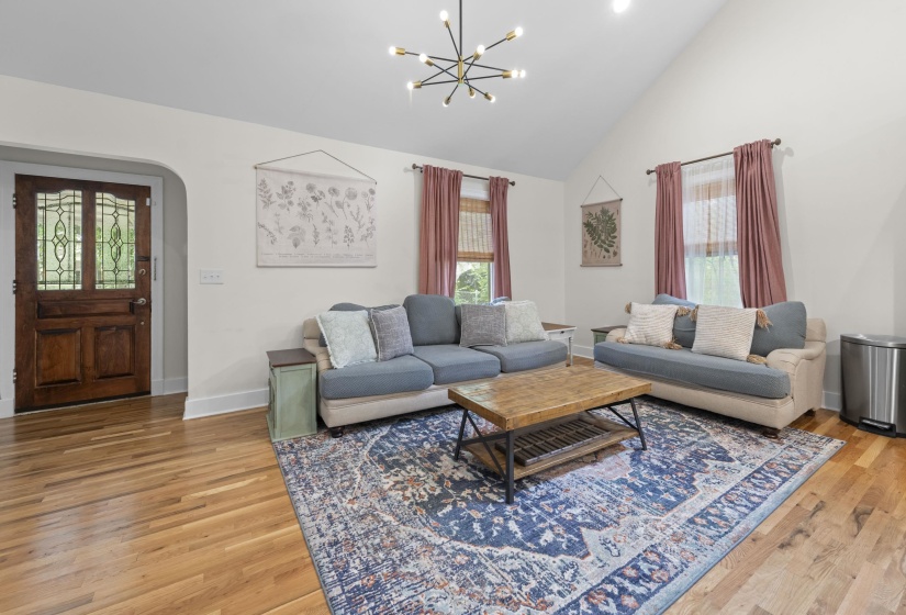 912 BROWER ST, Memphis, Tennessee 38111, 3 Bedroom Bedrooms, 6 Room Rooms,2 BathroomBathrooms,Residential,For Sale,BROWER,0,10222459