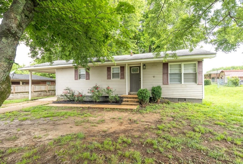30 CENTER AVE, Munford, Tennessee 38058, 4 Bedrooms Bedrooms, 9 Rooms Rooms,2 BathroomsBathrooms,Residential,For Sale,CENTER,10222468