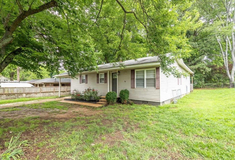 30 CENTER AVE, Munford, Tennessee 38058, 4 Bedrooms Bedrooms, 9 Rooms Rooms,2 BathroomsBathrooms,Residential,For Sale,CENTER,10222468
