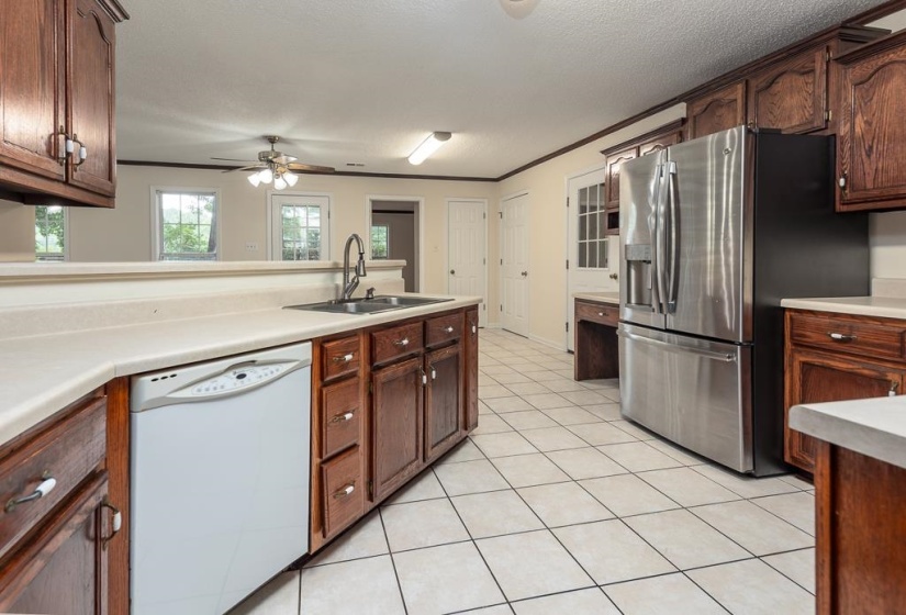 242 TIMOTHY RD, Atoka, Tennessee 38004, 3 Bedroom Bedrooms, 3 Room Rooms,2.1 BathroomBathrooms,Residential,For Sale,TIMOTHY,0,10222470
