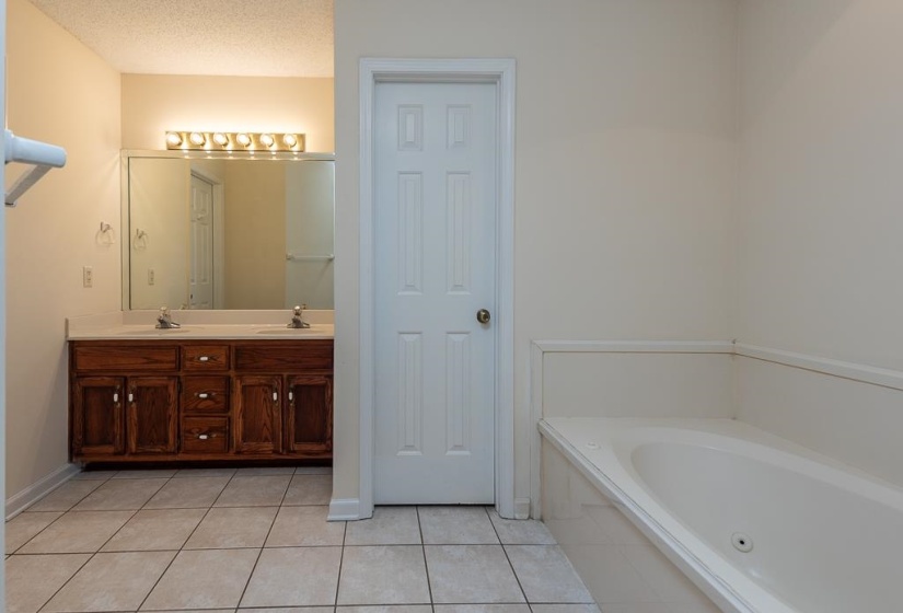 242 TIMOTHY RD, Atoka, Tennessee 38004, 3 Bedroom Bedrooms, 3 Room Rooms,2.1 BathroomBathrooms,Residential,For Sale,TIMOTHY,0,10222470