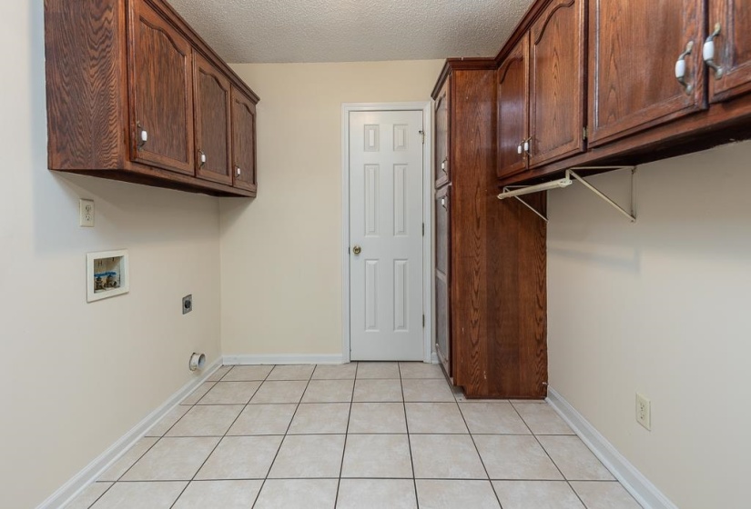 242 TIMOTHY RD, Atoka, Tennessee 38004, 3 Bedroom Bedrooms, 3 Room Rooms,2.1 BathroomBathrooms,Residential,For Sale,TIMOTHY,0,10222470