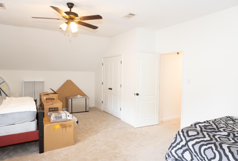 8957 RIVER KNOLL DR, Unincorporated, Tennessee 38016-0000, 5 Bedroom Bedrooms, 9 Room Rooms,3 BathroomBathrooms,Residential,For Sale,RIVER KNOLL,0,10222473
