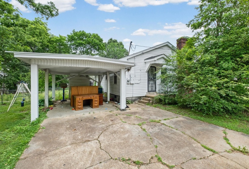 446 LENNANWOOD AVE, Covington, Tennessee 38019, 2 Bedrooms Bedrooms, 5 Rooms Rooms,1 BathroomBathrooms,Residential,For Sale,LENNANWOOD,10222478