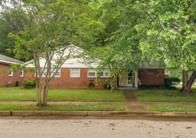 1134 DEARING RD, Memphis, Tennessee 38117, 3 Bedroom Bedrooms, 7 Room Rooms,2 BathroomBathrooms,Residential,For Sale,DEARING,0,10222482 1134 DEARING RD, Memphis, Tennessee 38117, 3 Bedroom Bedrooms, 7 Room Rooms,2 BathroomBathrooms,Residential,For Sale,DEARING,0,10222482