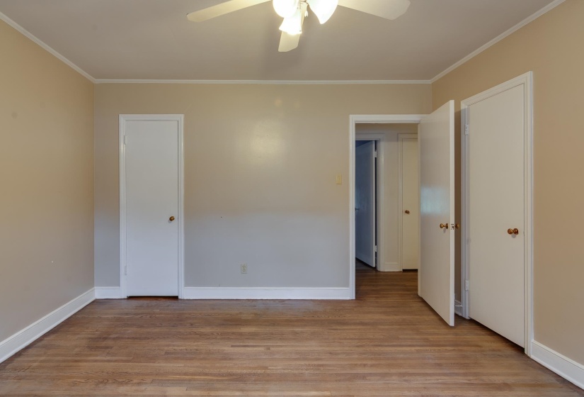 1134 DEARING RD, Memphis, Tennessee 38117, 3 Bedroom Bedrooms, 7 Room Rooms,2 BathroomBathrooms,Residential,For Sale,DEARING,0,10222482