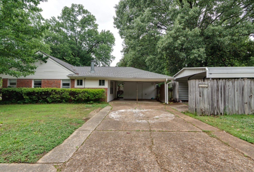1134 DEARING RD, Memphis, Tennessee 38117, 3 Bedroom Bedrooms, 7 Room Rooms,2 BathroomBathrooms,Residential,For Sale,DEARING,0,10222482